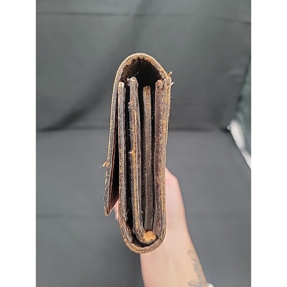 Patricia Nash Tooled Brown Leather Wallet 7x4.5 - Picture 3 of 12